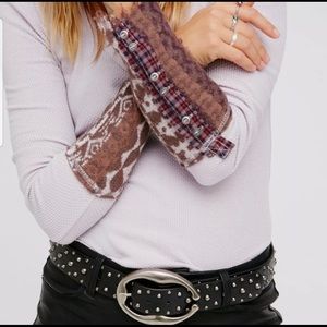 EUC Free People Art School Cuff Thermal Size L